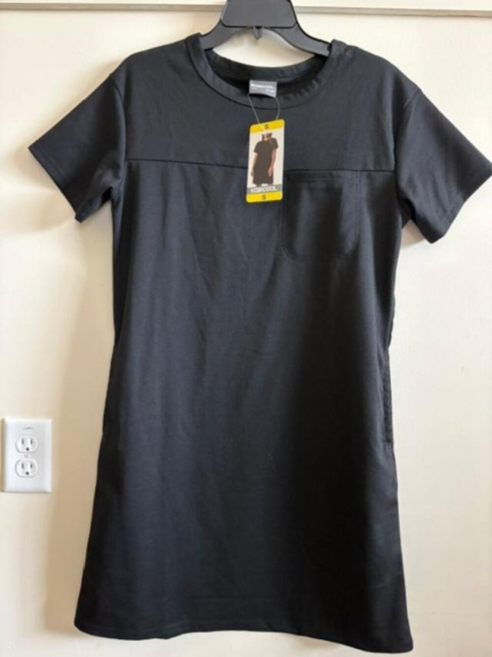 NWT Women's 32 Degrees Cool T-Shirt Dress Pockets Casual Black Size Small
